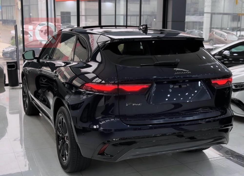 جاكوار إف-بيس